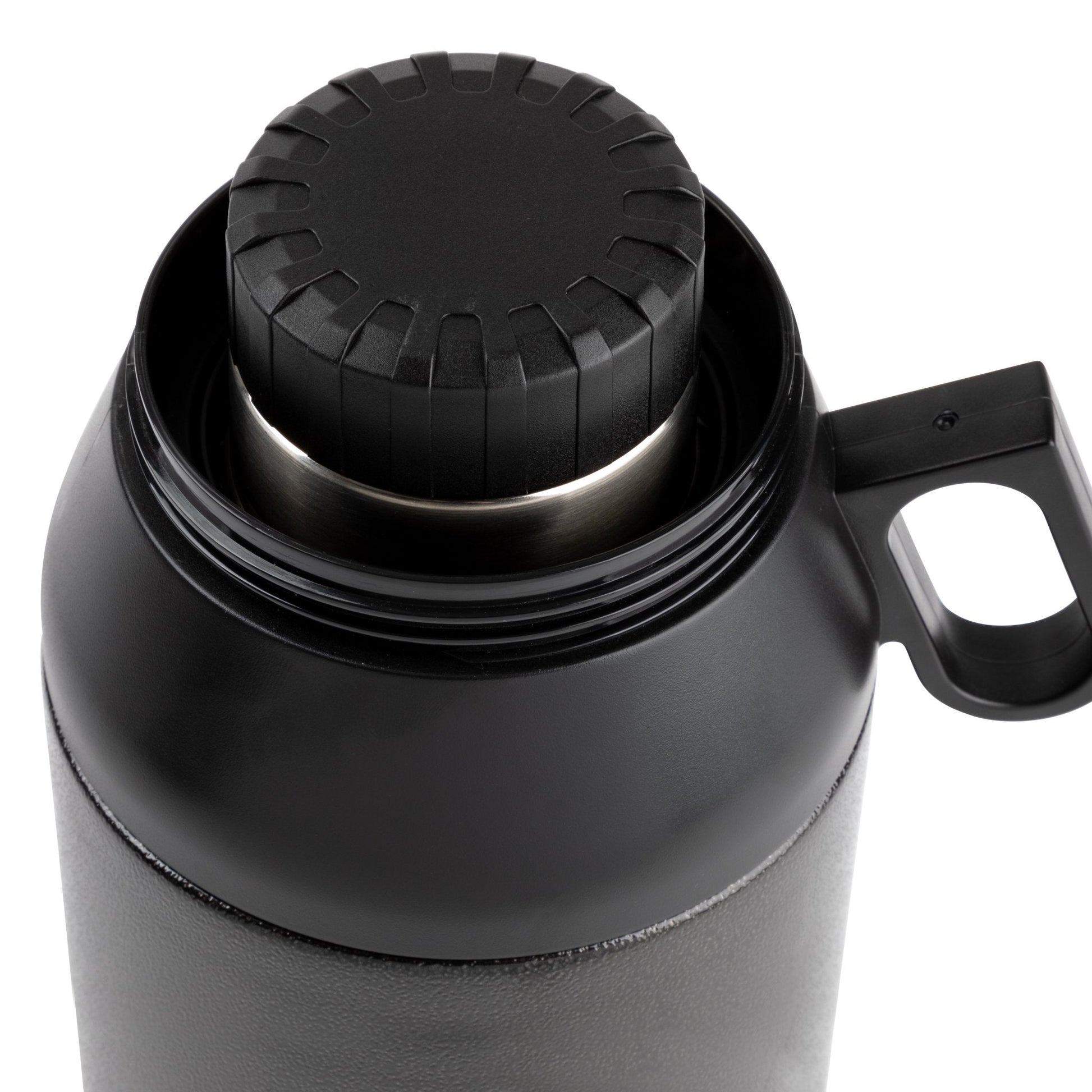 64-oz-stack-growler-q6 32699-WEB_05_52636609-521a-4e7e-b8db-ed464b138d17.jpg