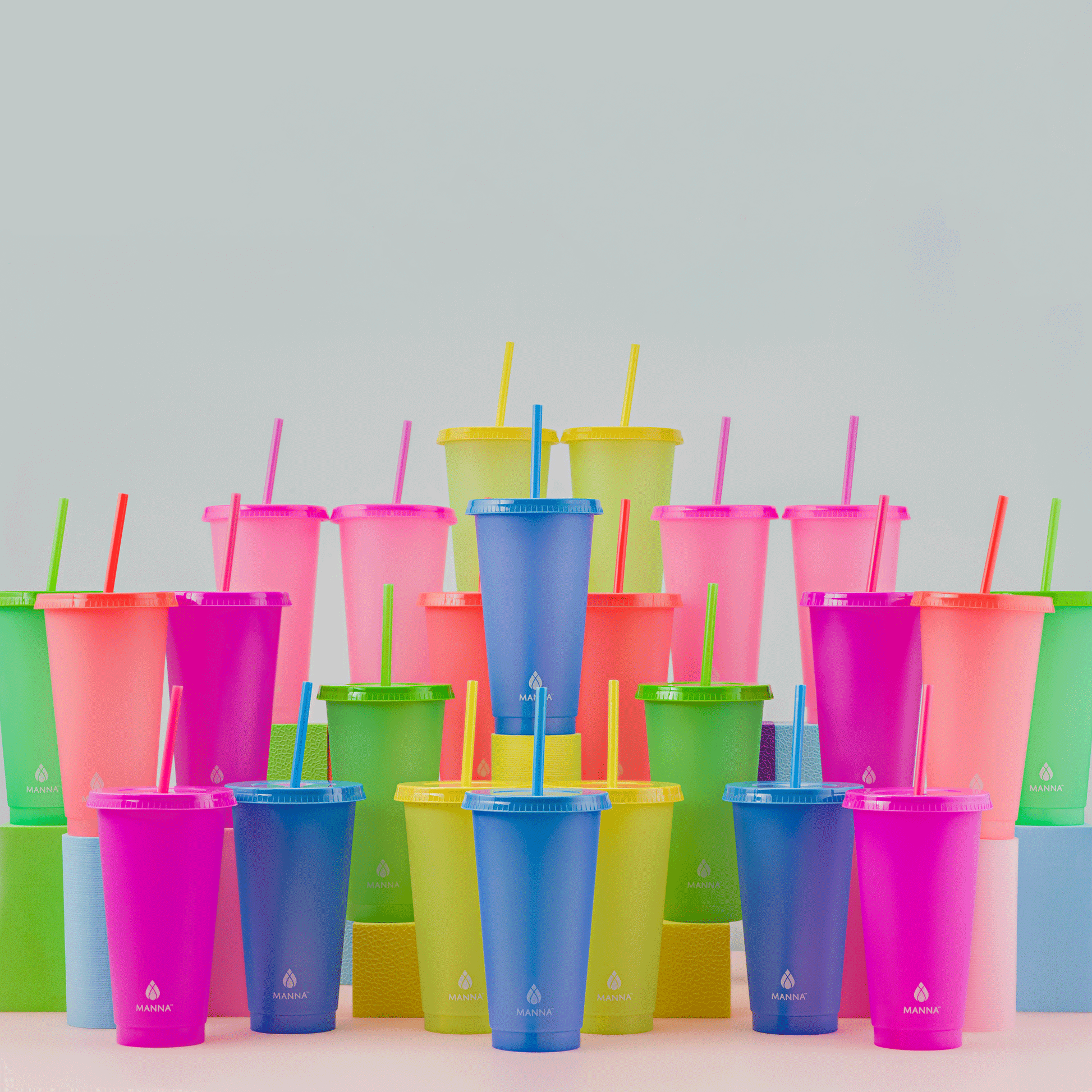 24-piece-original-color-changing-cup-set-f7 A0029811.gif